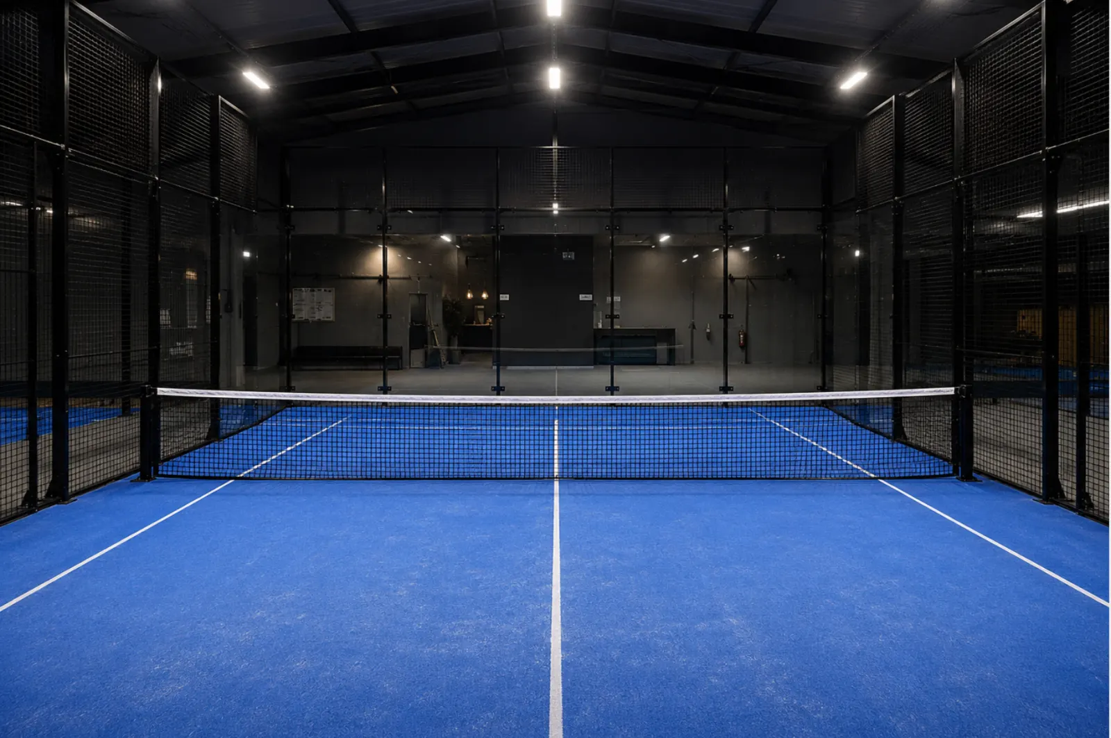 PadelLeren - indoor padelbaan in Hoofddorp